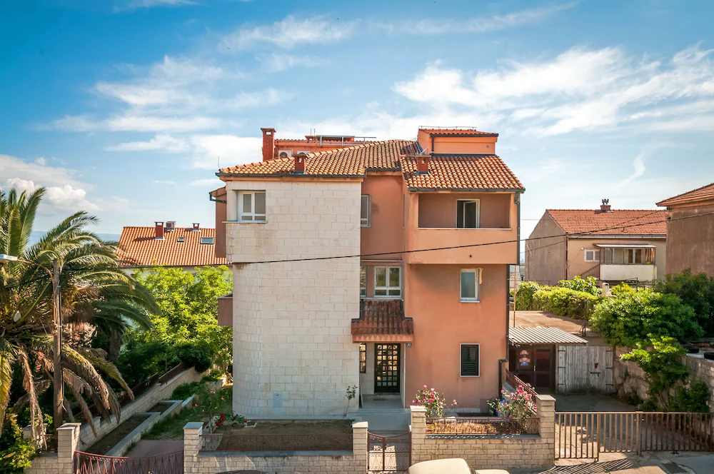 Apartments Žuvela