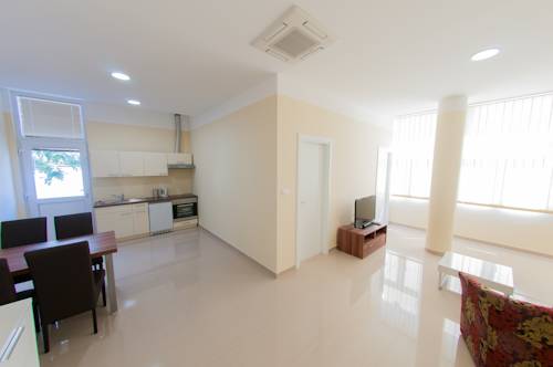 Apartments Villa Pjer