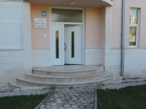 Apartments Villa Pjer