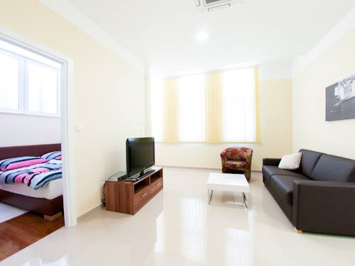 Apartments Villa Pjer
