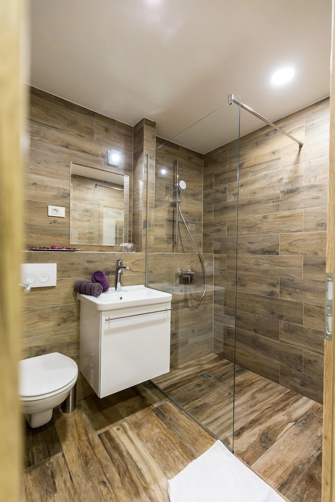 Apinelo Tower Rooms