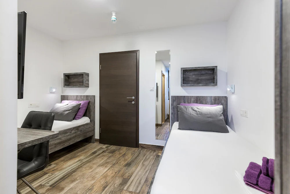 Apinelo Tower Rooms