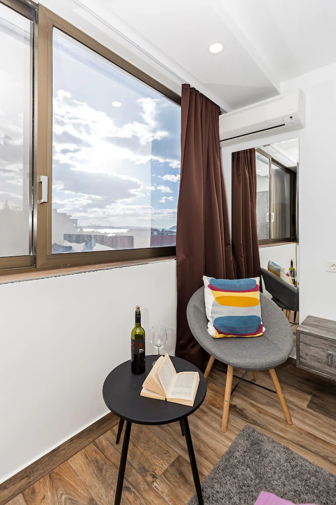 Apinelo Tower Rooms