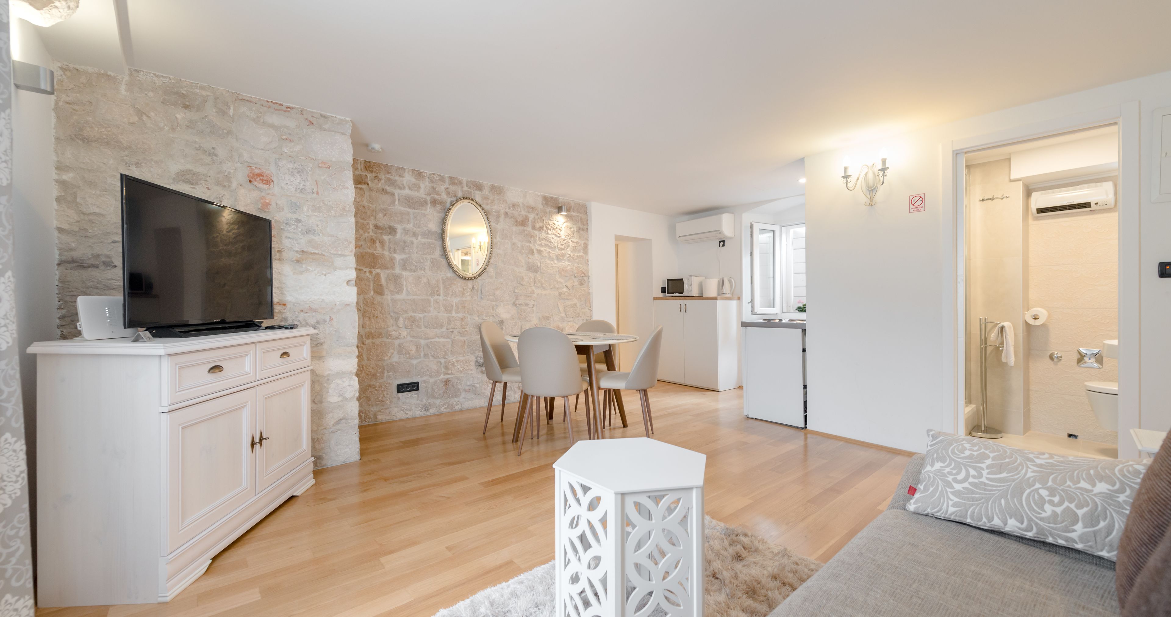 Aurum Templi Suites