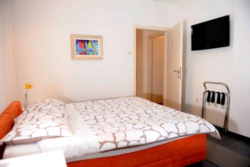 Blue Tree Rooms
