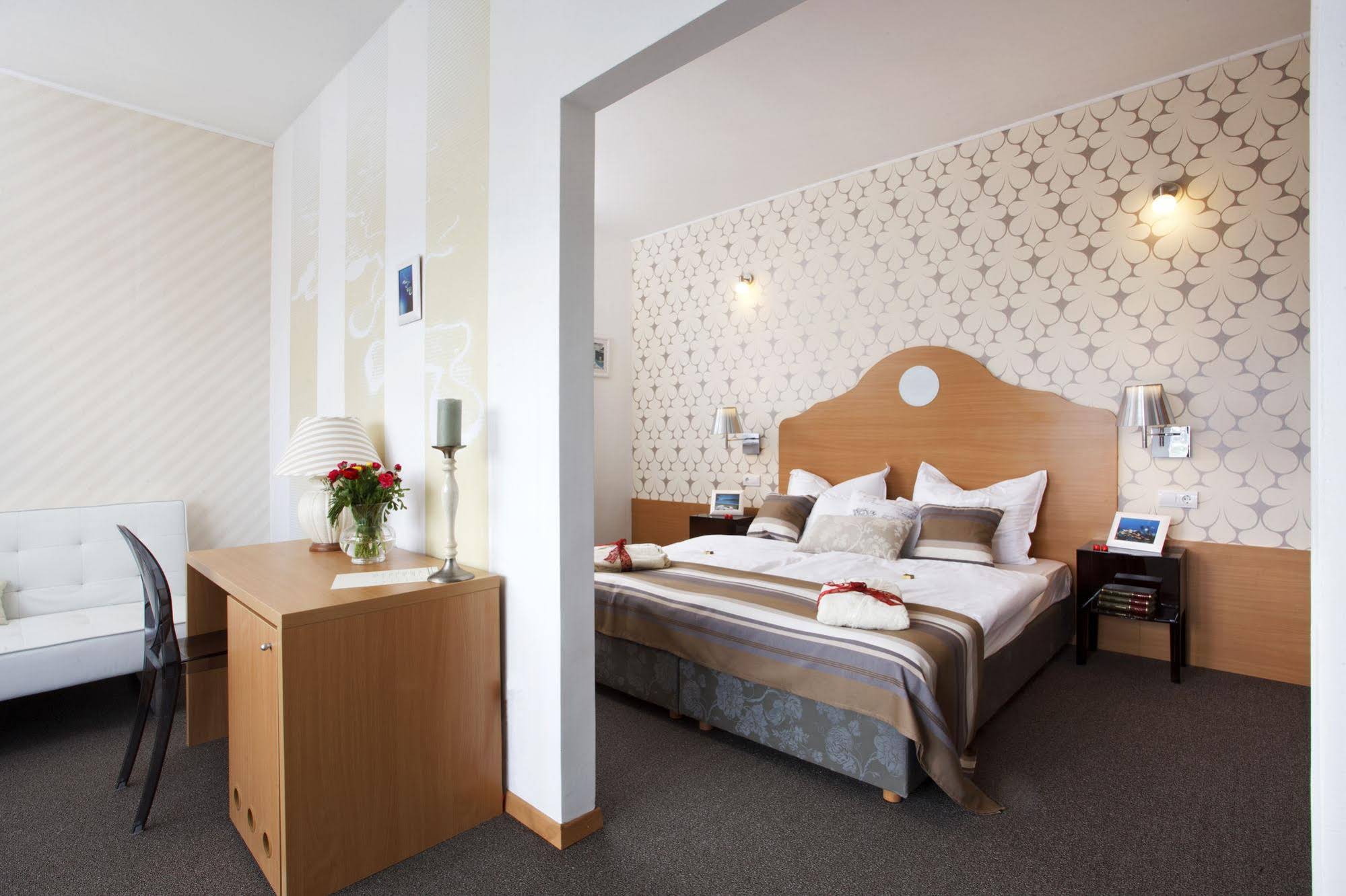 Boban Luxury Suites