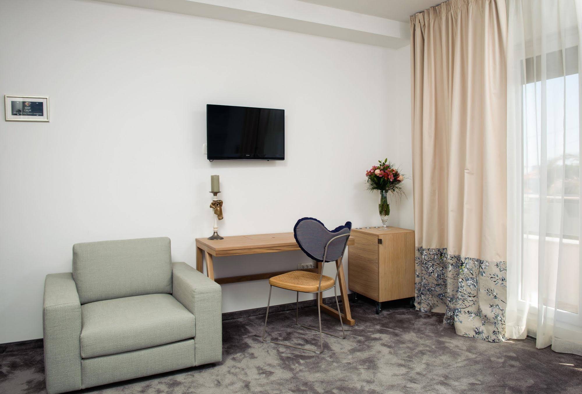 Boban Luxury Suites