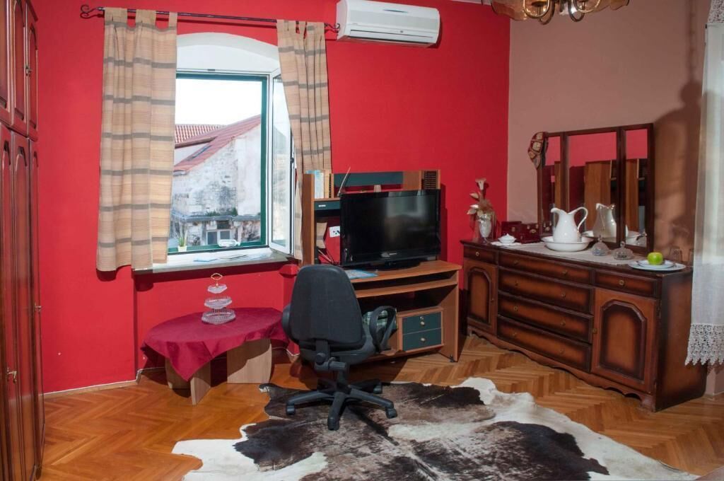 Buga And Tuga Rooms