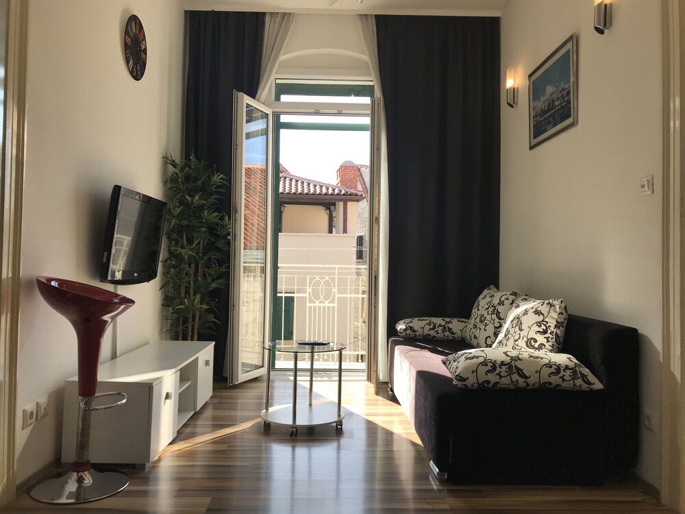Central Old Town Rooms