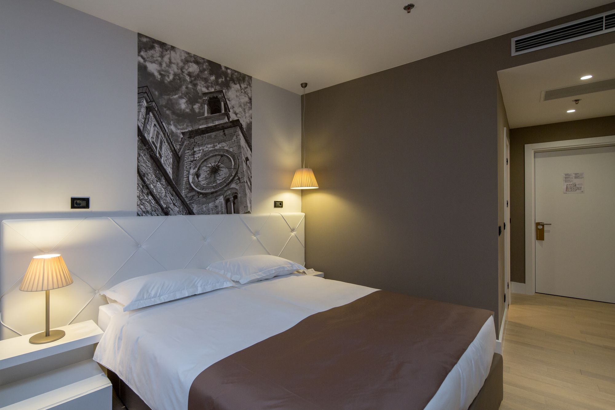 Cornaro Hotel