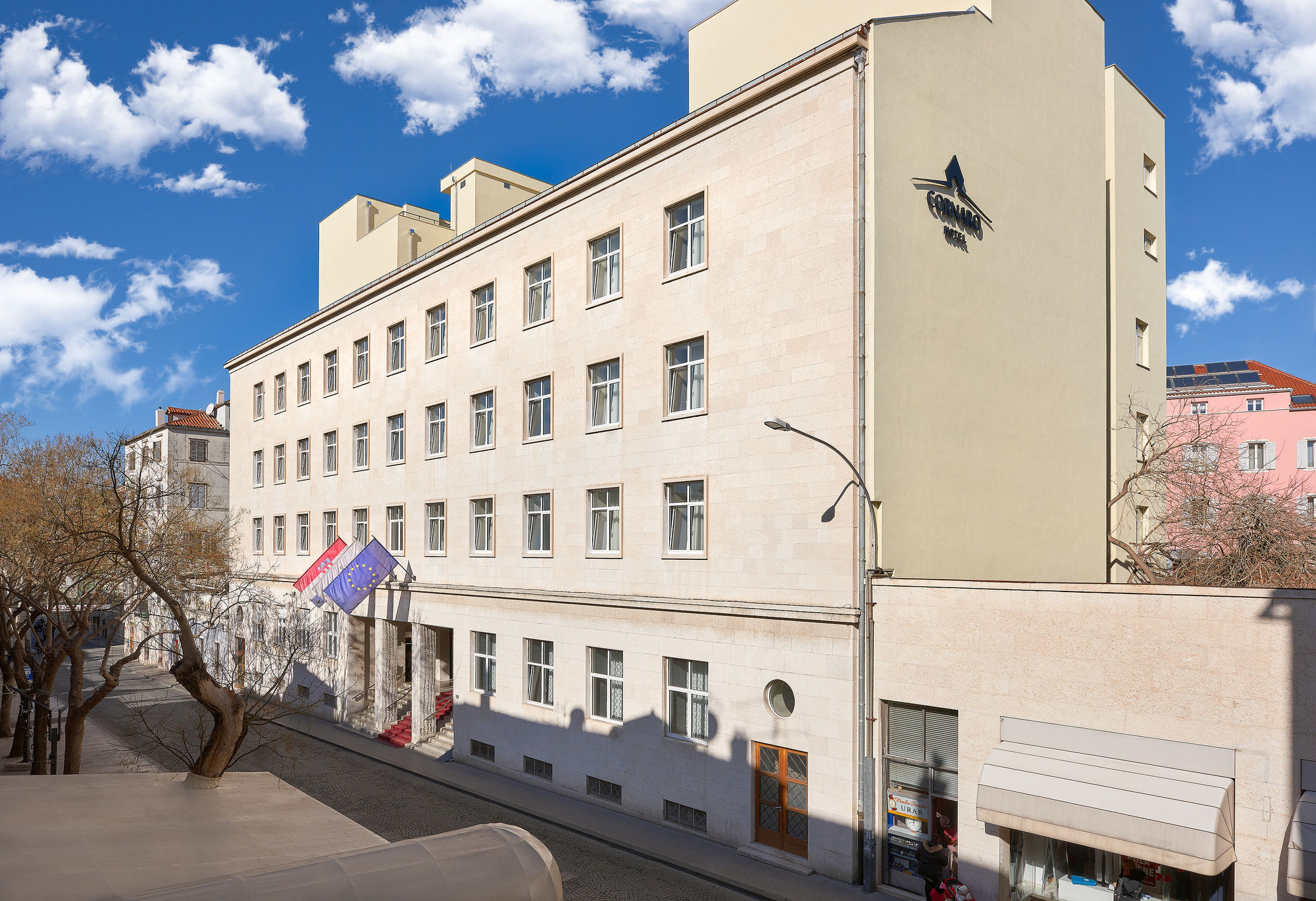 Cornaro Hotel