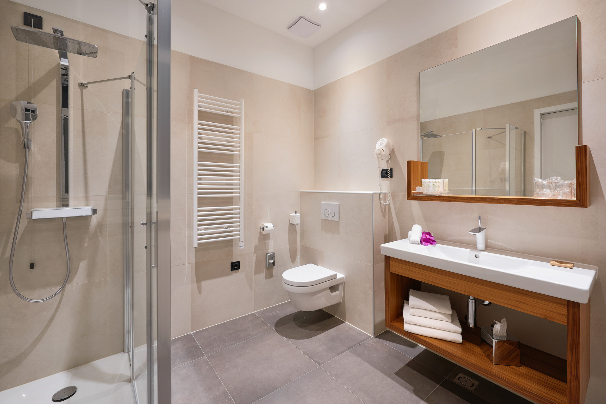 Cornaro Hotel