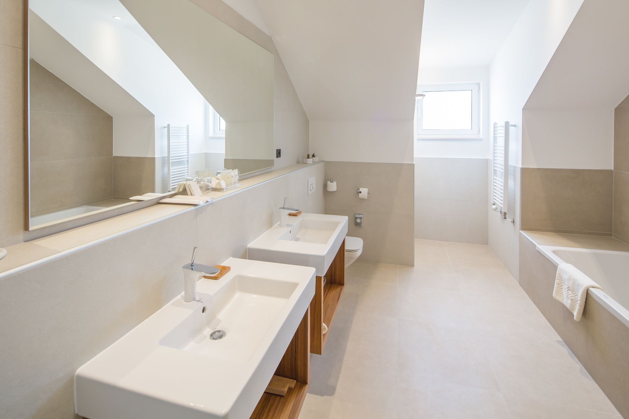 Cornaro Hotel