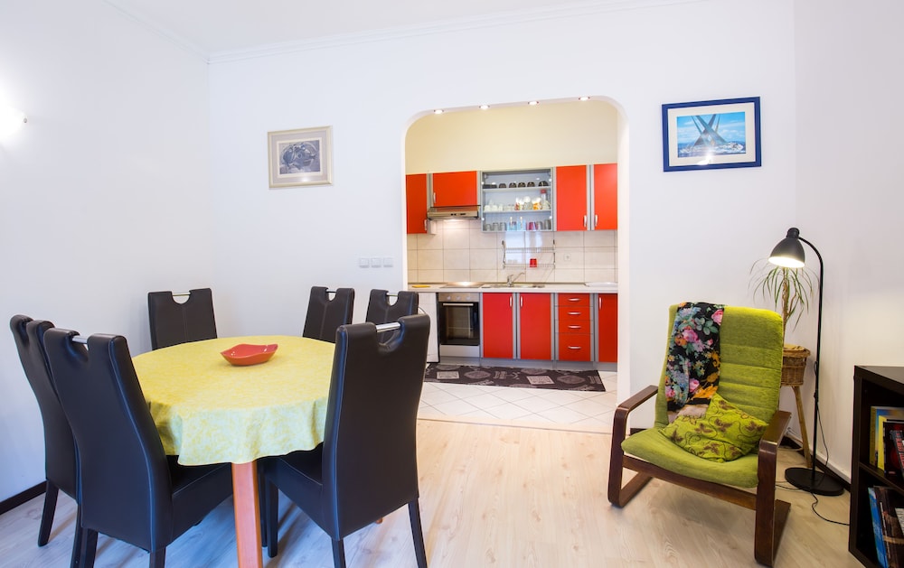 Cro Jet Set Apartments
