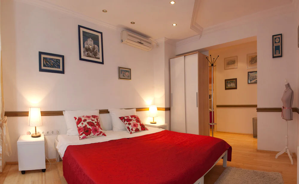 Cro Jet Set Apartments