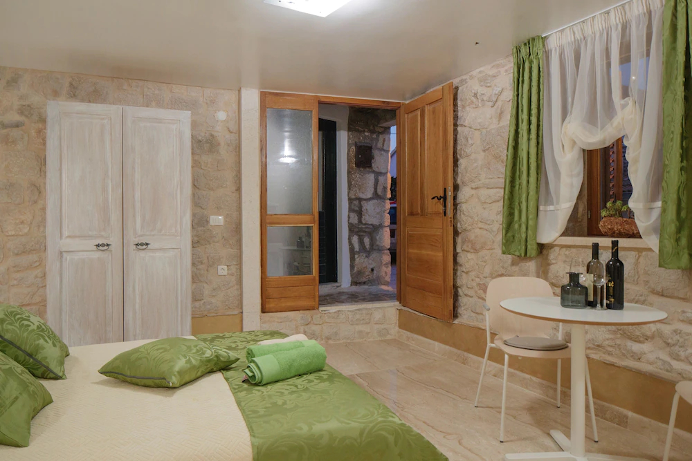 Luxury View Marjan