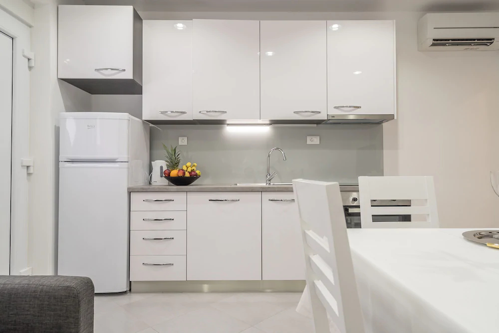 Drop In Split Apartments