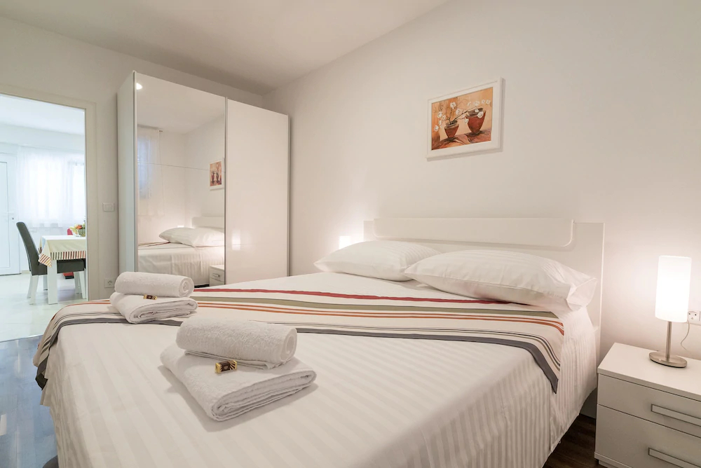 Drop In Split Apartments