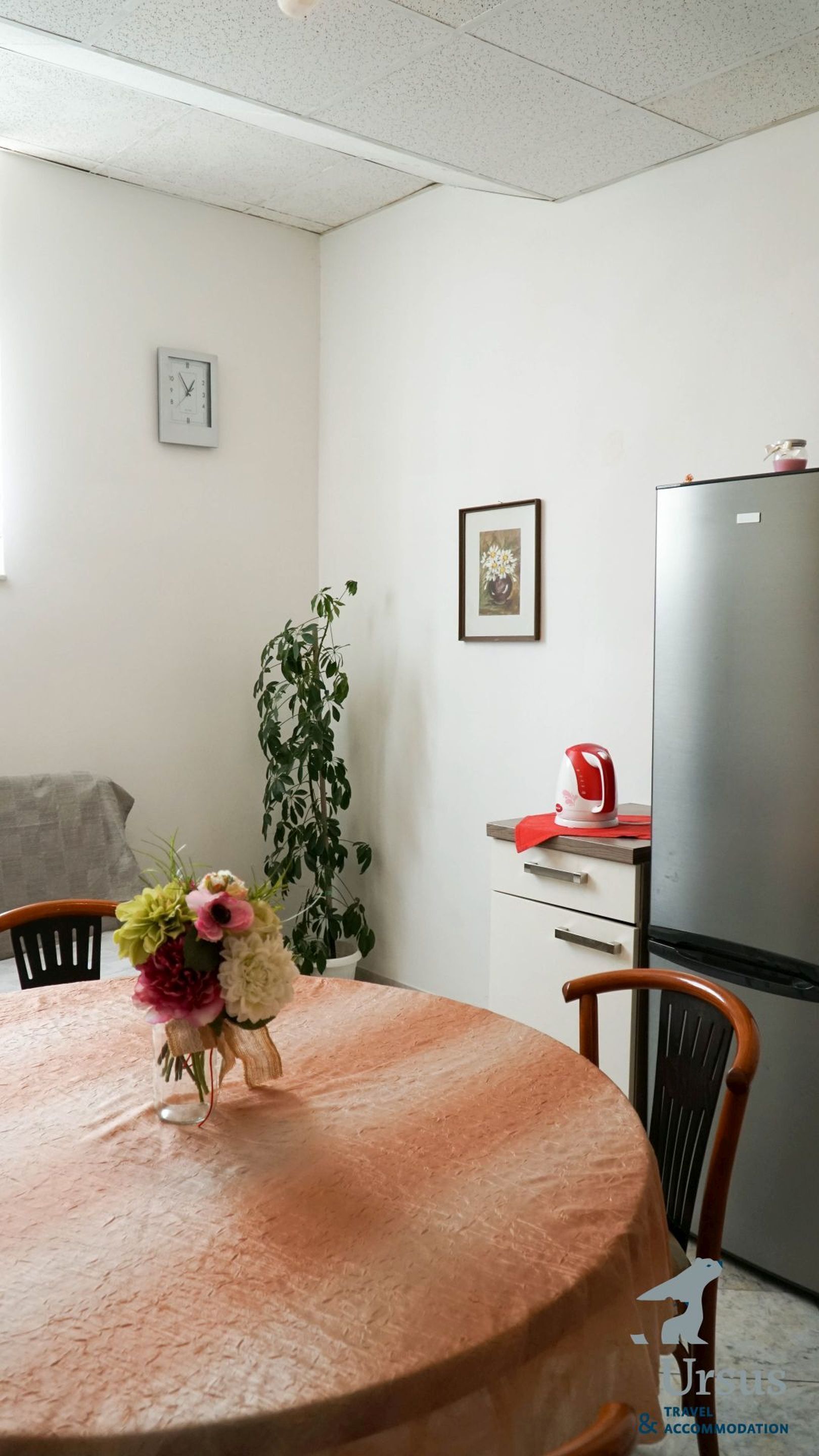 Duplex Apartment Tinel