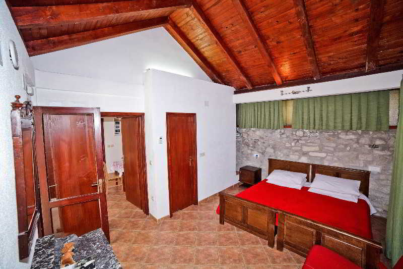 Garden Apartment Hotel