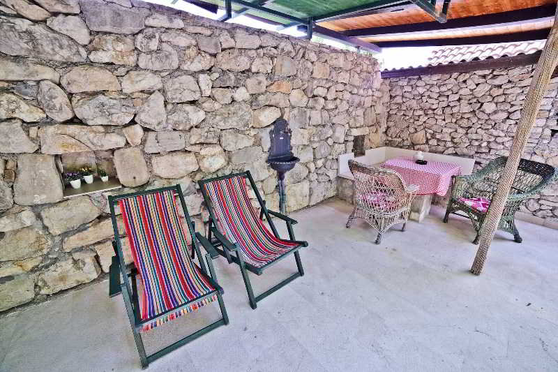 Garden Apartment Hotel