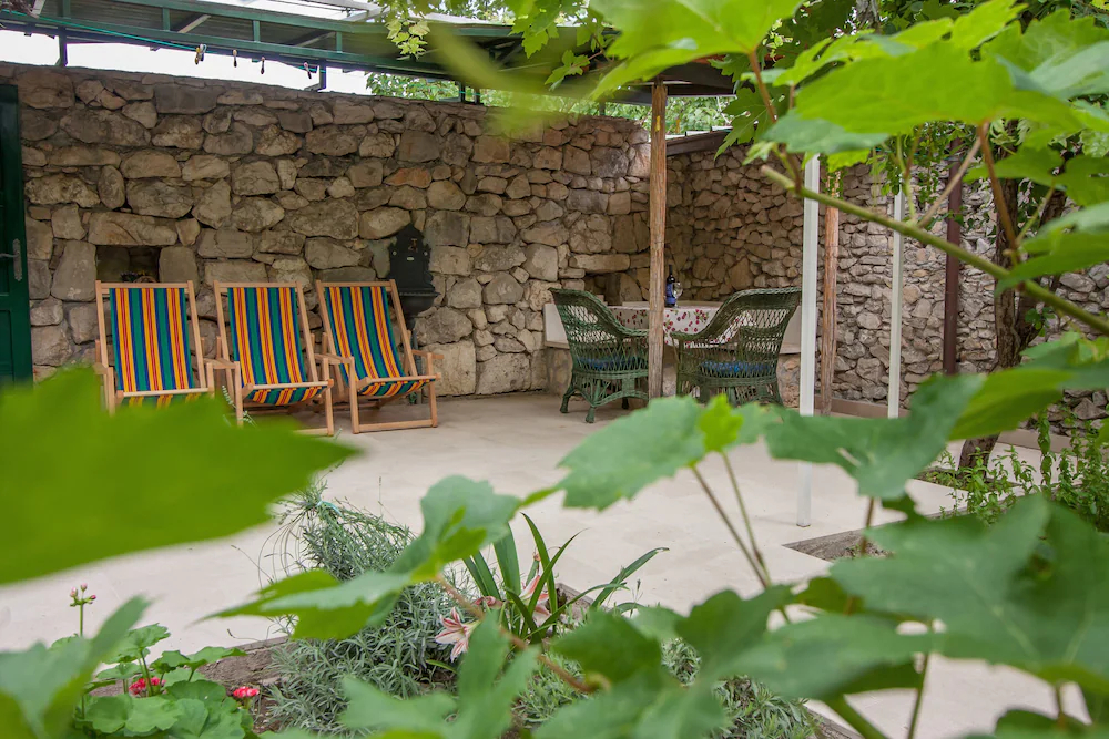 Garden Apartment Hotel