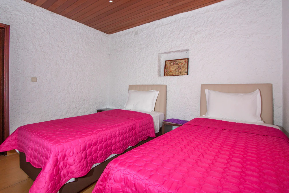Garden Apartment Hotel