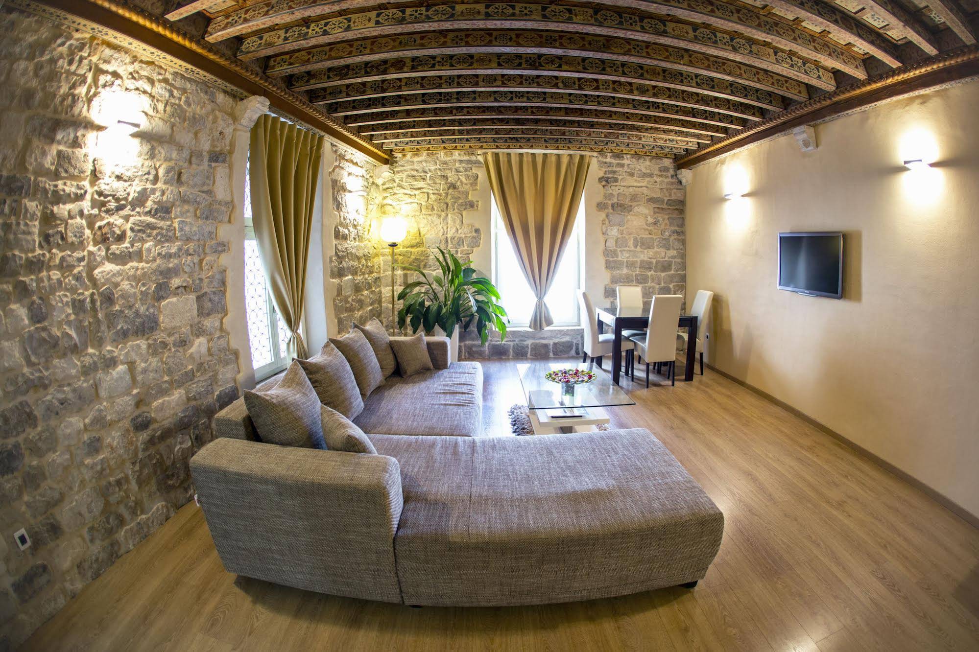 Grisogono Palace Luxury Apartment