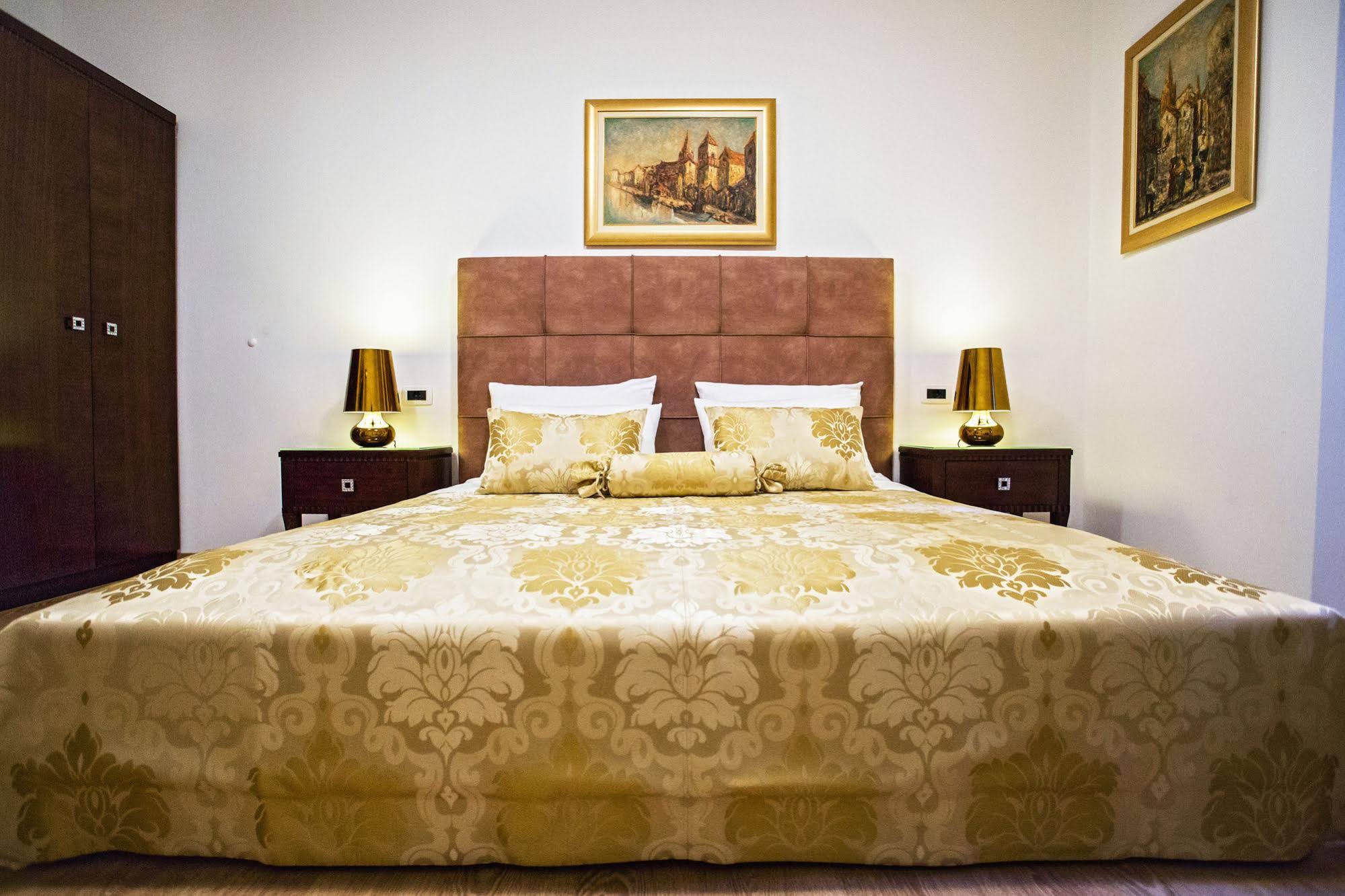 Grisogono Palace Luxury Apartment