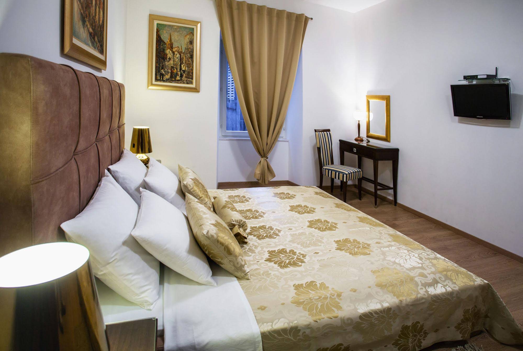 Grisogono Palace Luxury Apartment