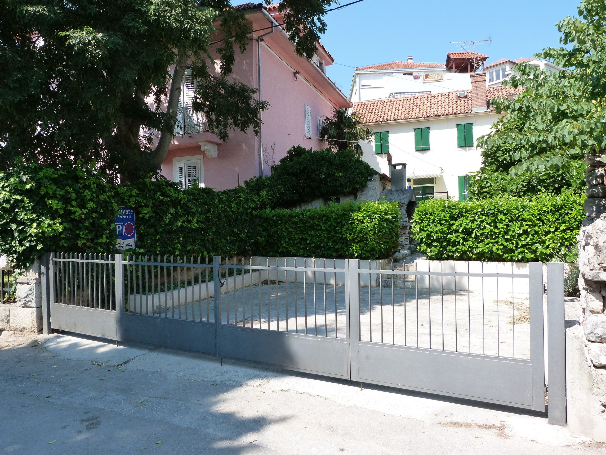 Guest House Leta