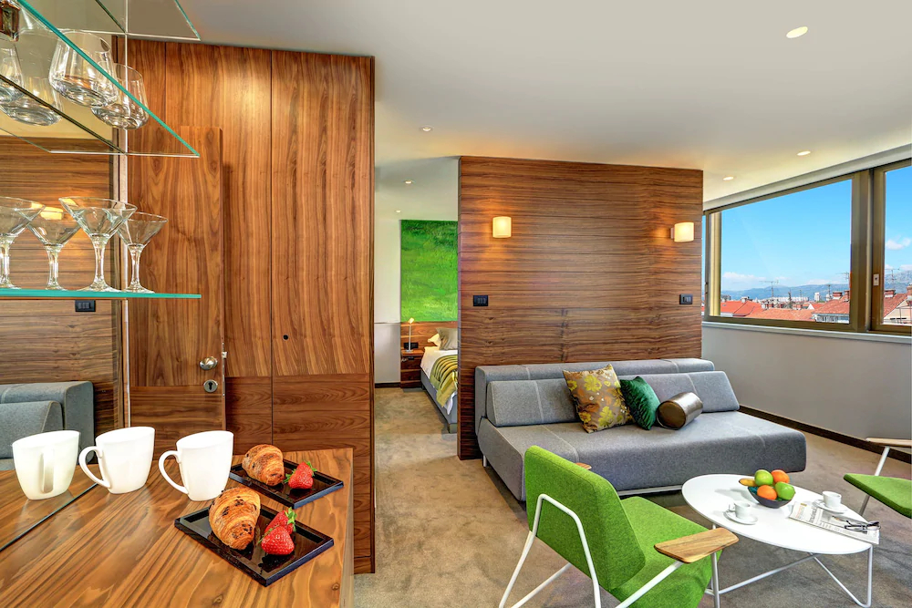Horizon Luxury Suites
