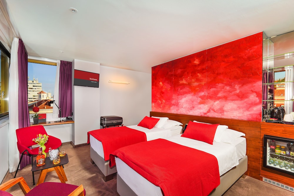 Horizon Luxury Suites
