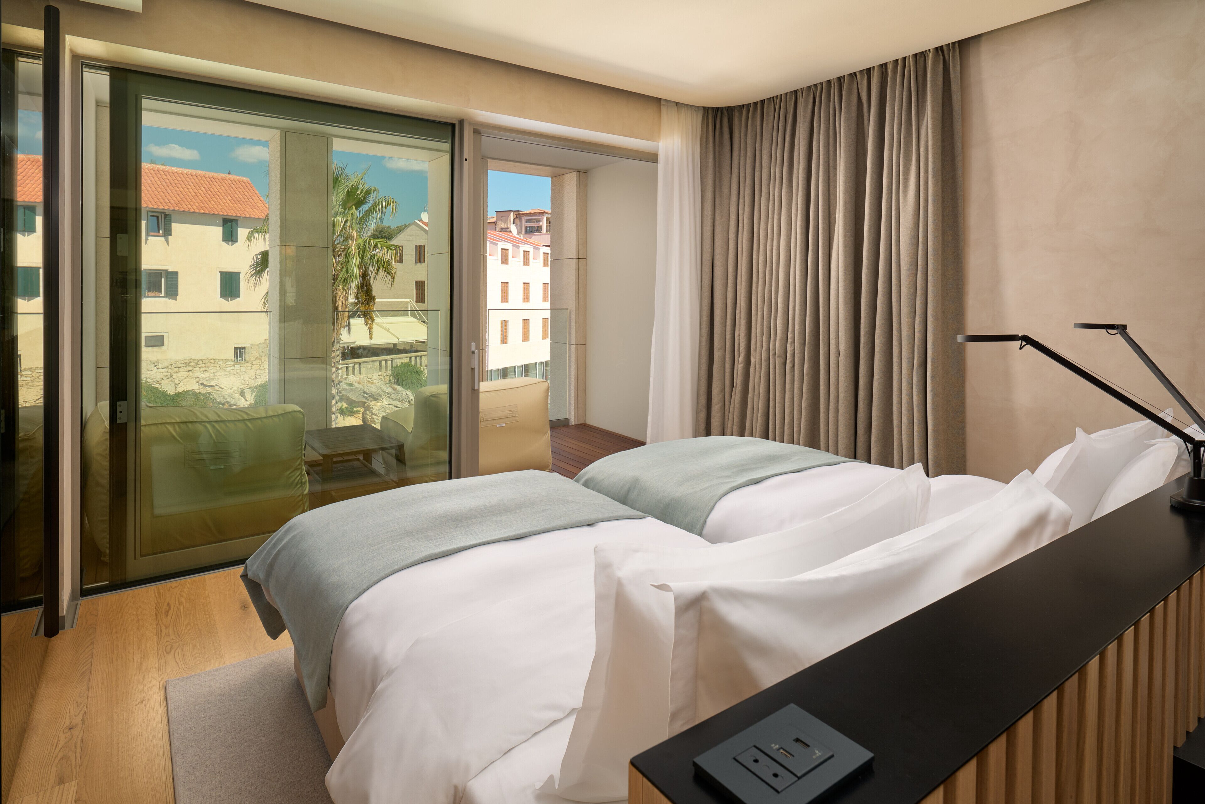 Hotel Ambasador