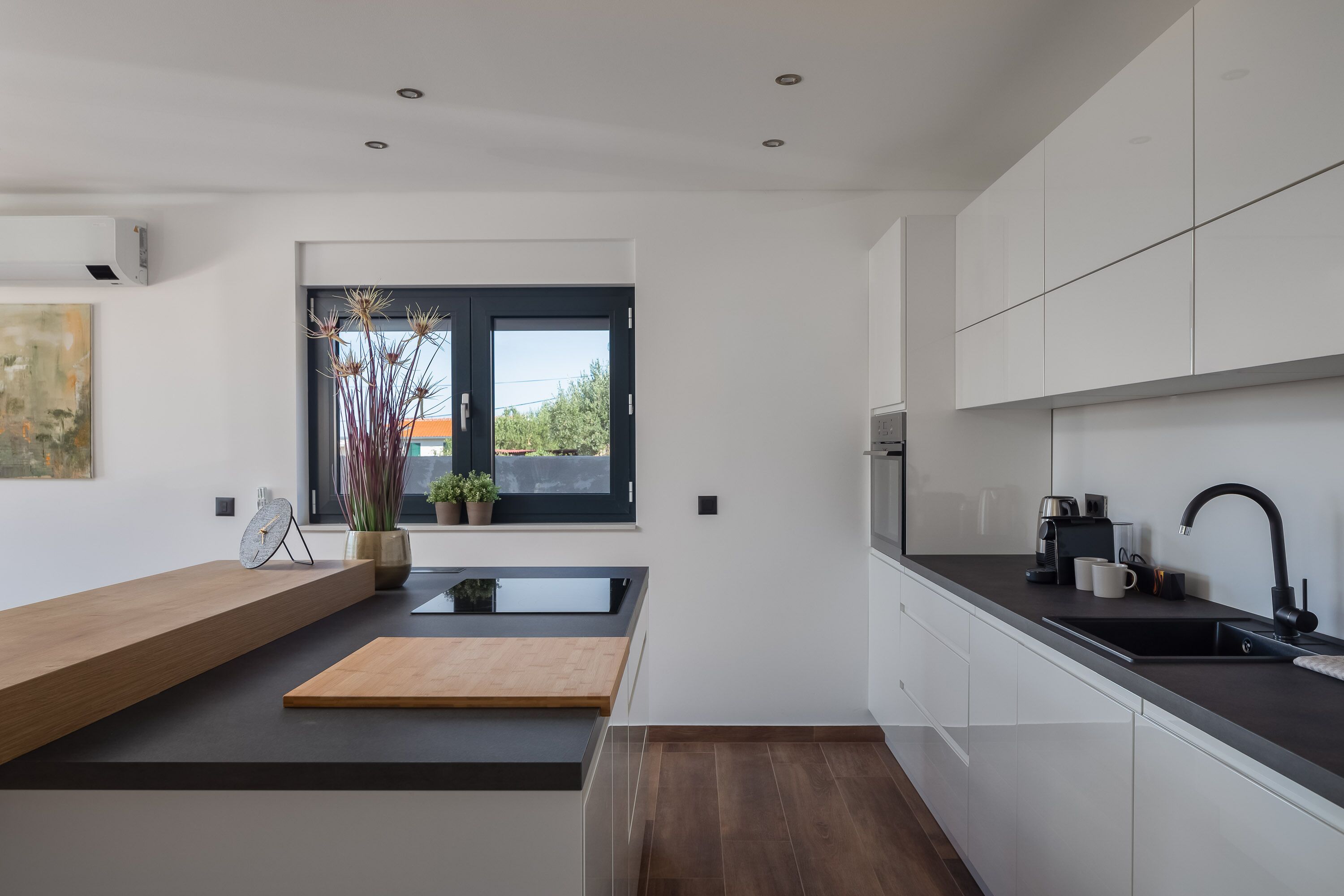 House & Home Residence