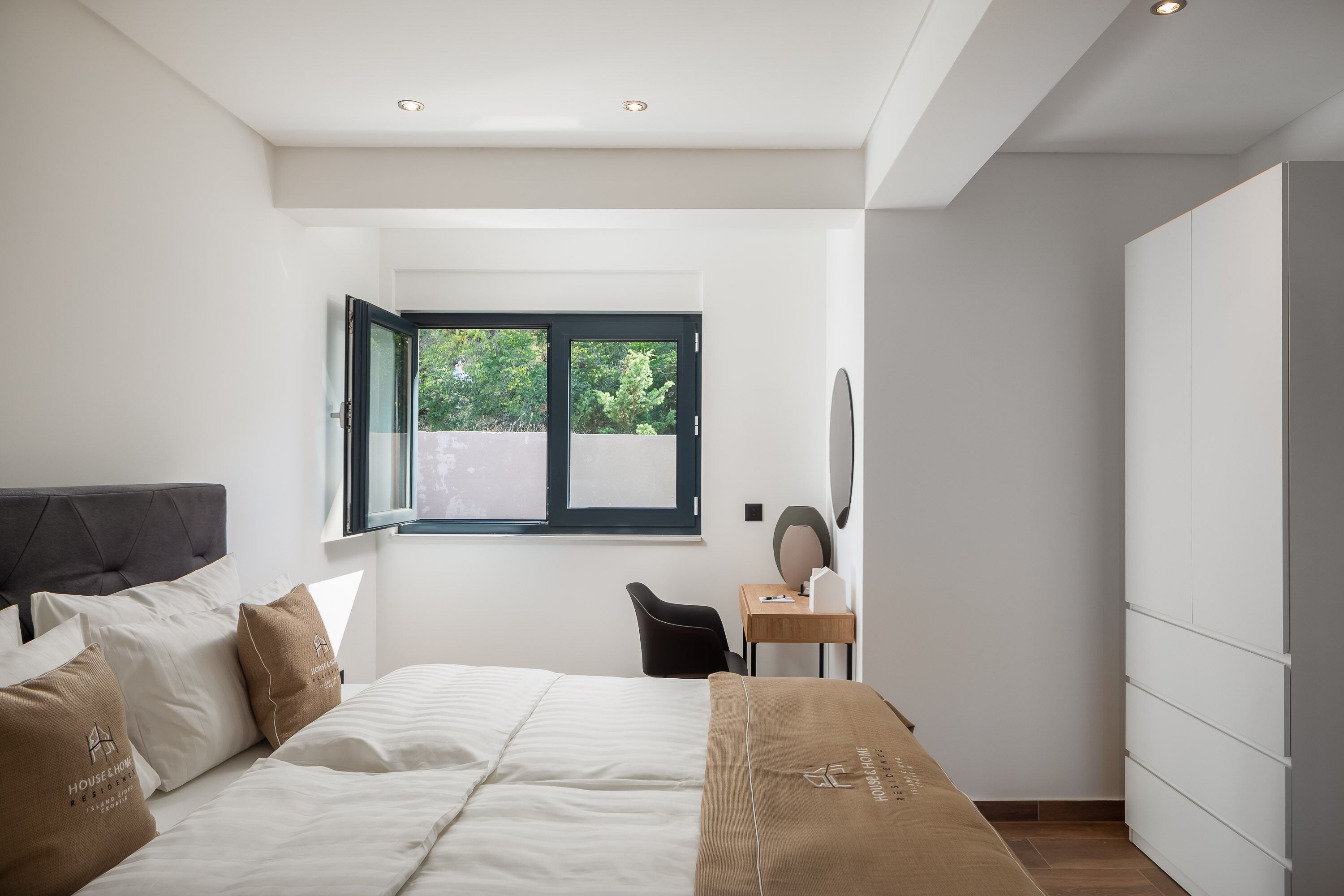 House & Home Residence