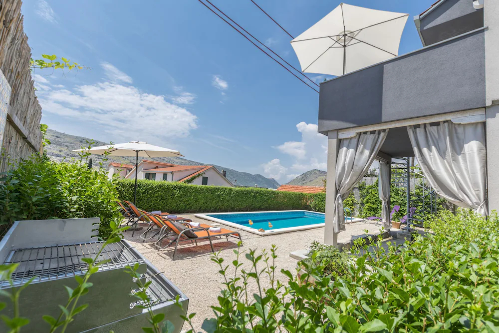 House Lisica