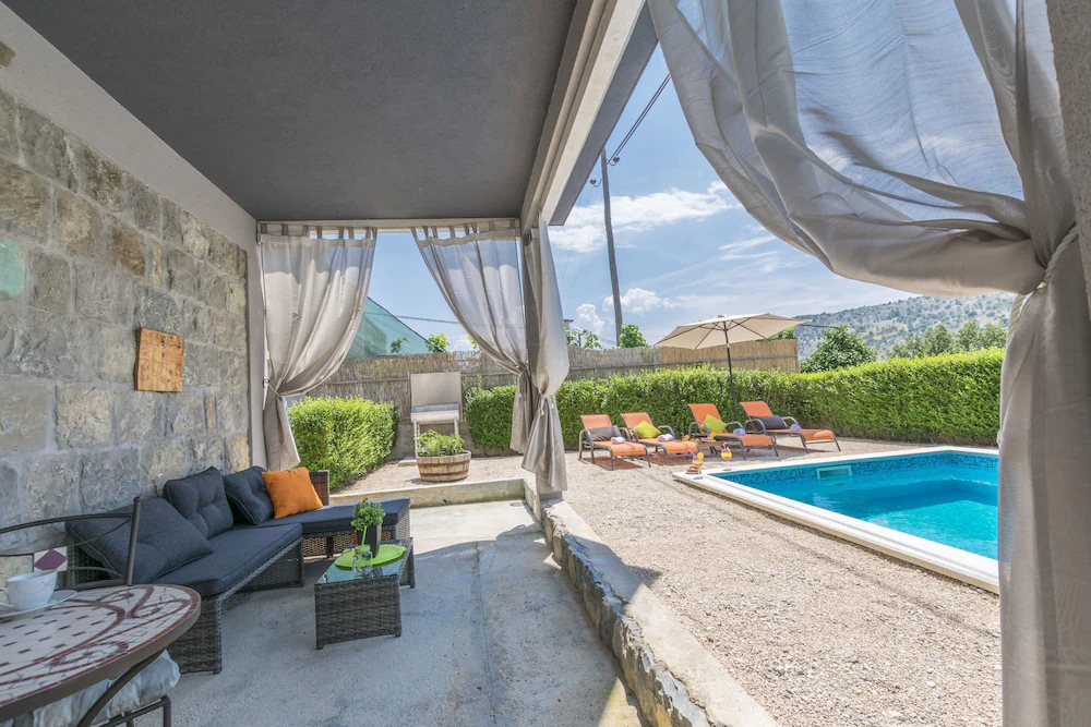 House Lisica