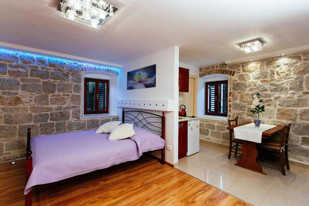 House Sandra - Guest House