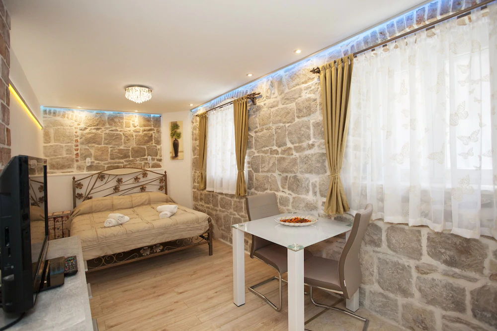 House Sandra - Guest House