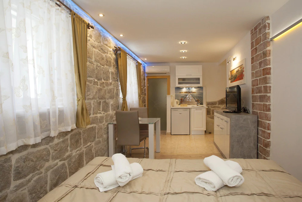 House Sandra - Guest House
