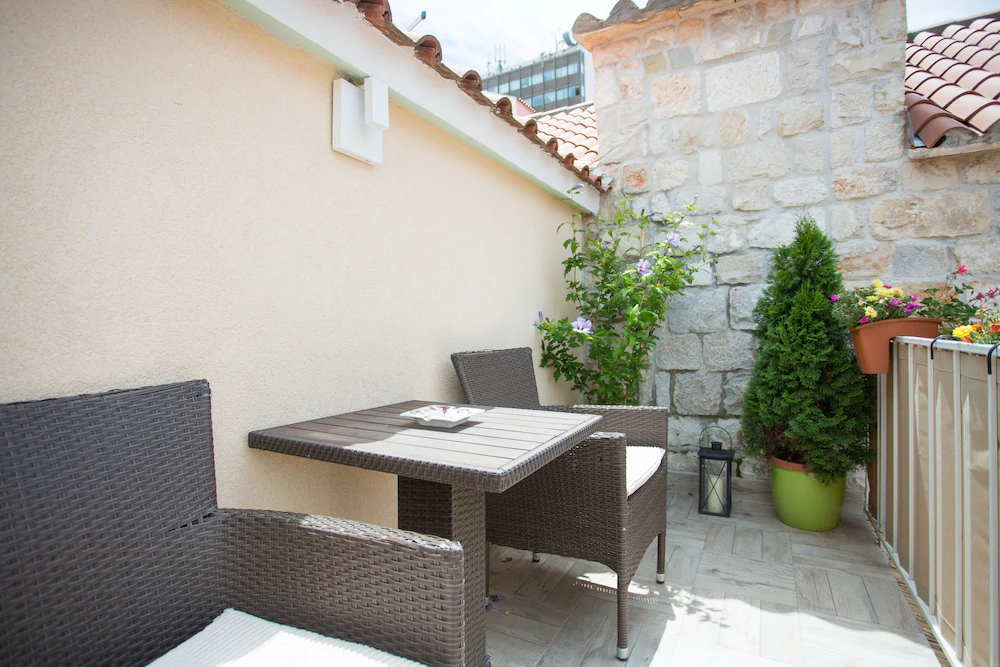 House Sandra - Guest House