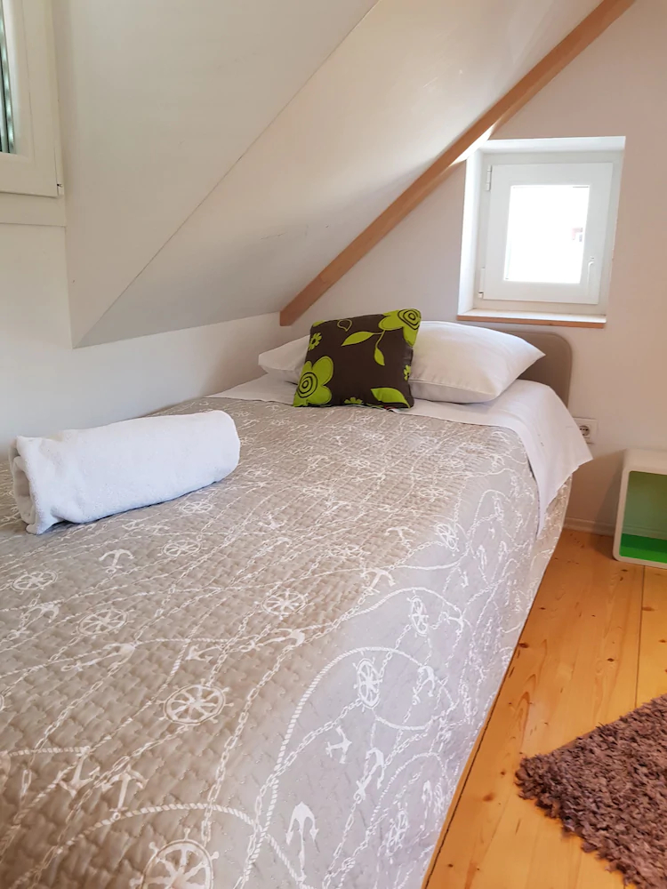Jes boutique rooms