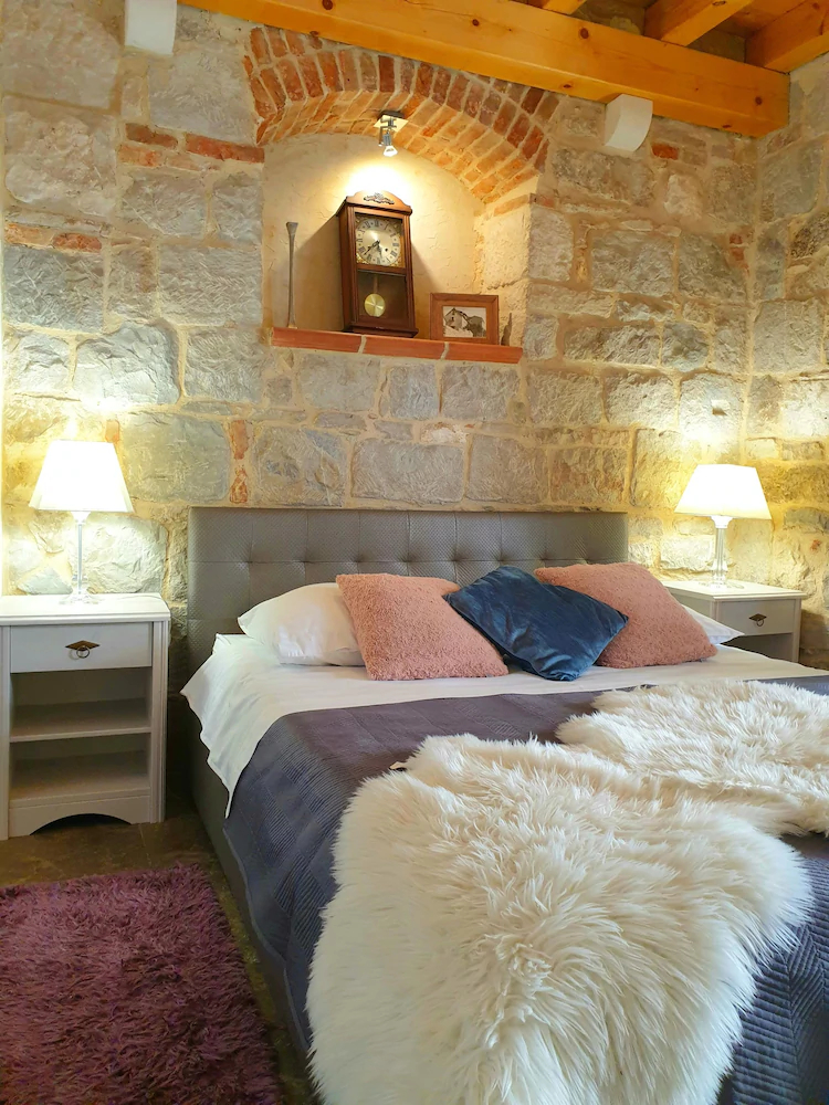 Jes boutique rooms