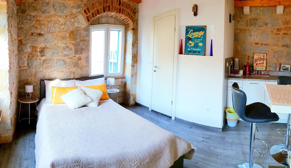 Jes boutique rooms