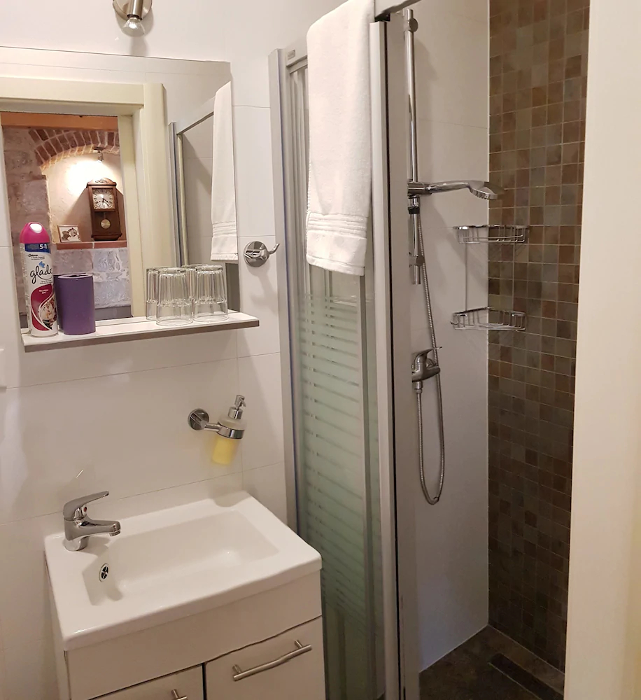 Jes boutique rooms
