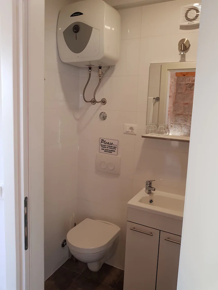 Jes boutique rooms