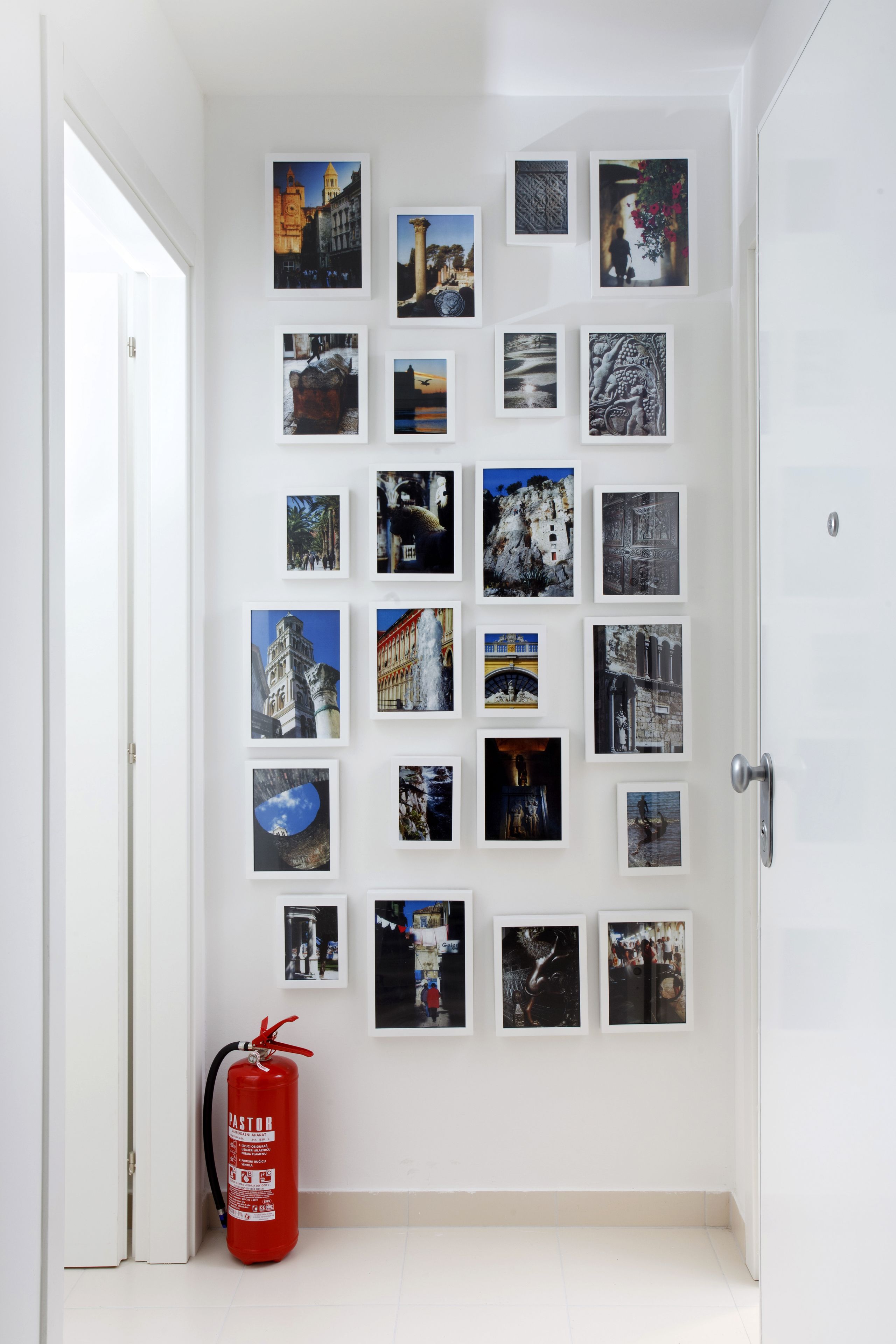 Luxury Apartments Leone