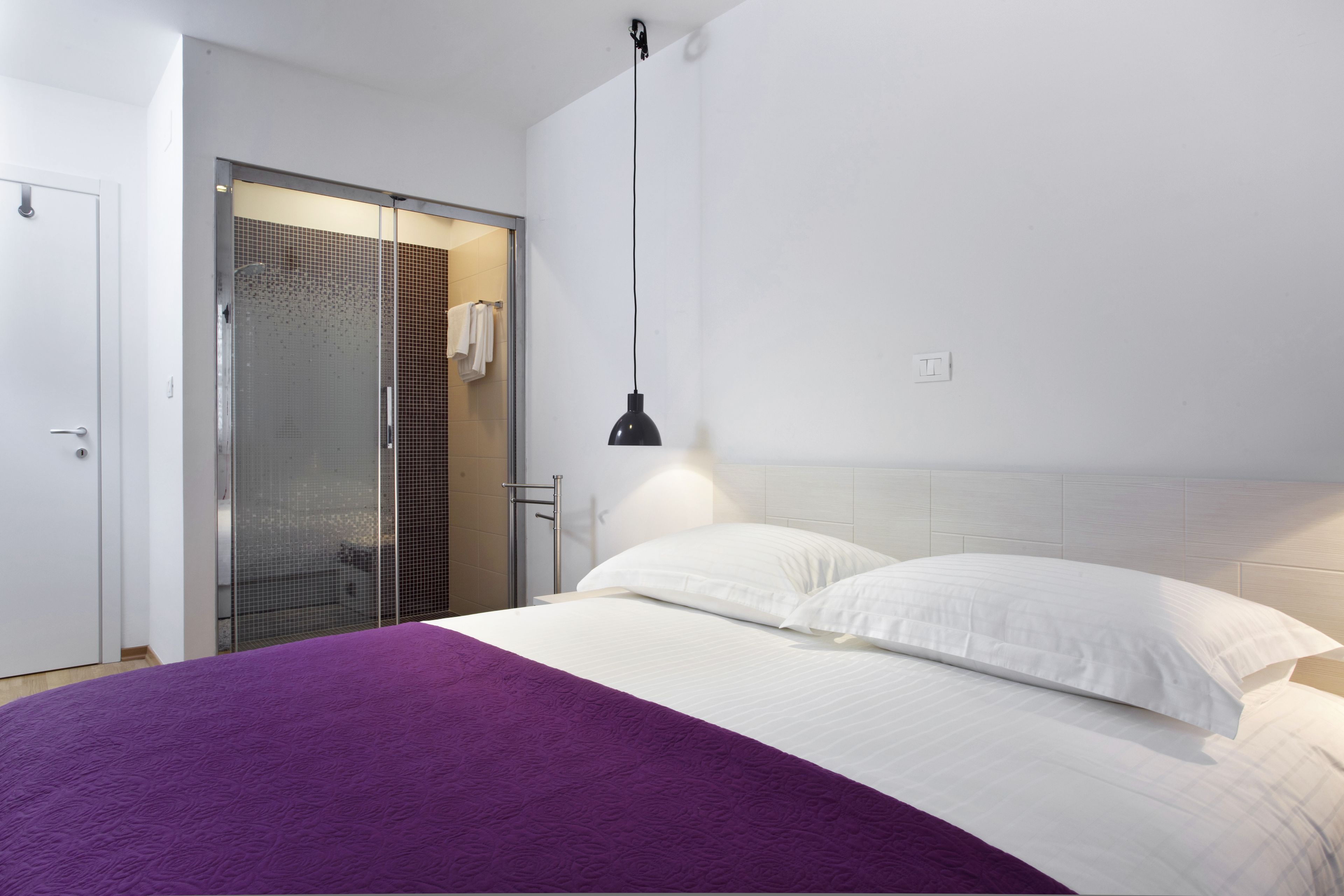 Luxury Apartments Leone
