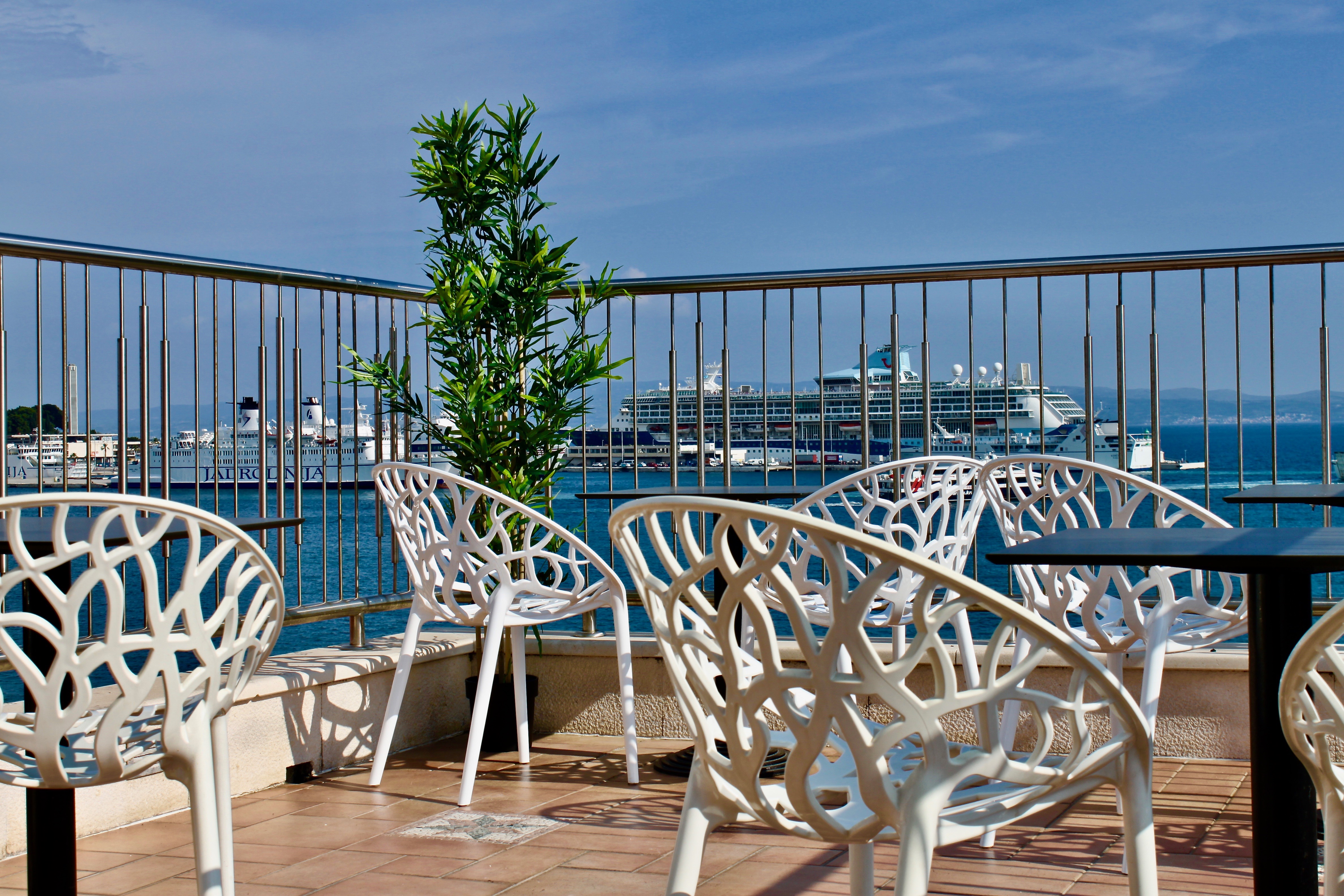 Galeria Valeria Seaside Downtown